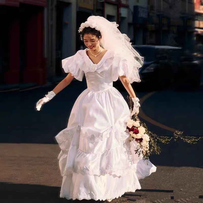 Vestido de Novia Estilo Retro  - Photography And Lighting reseña y precio